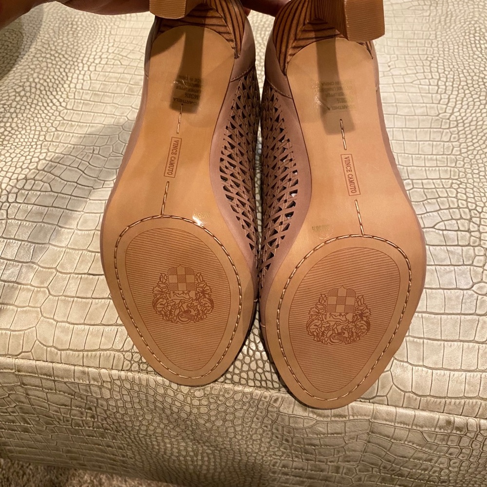Tan booties - Picture 4 of 5
